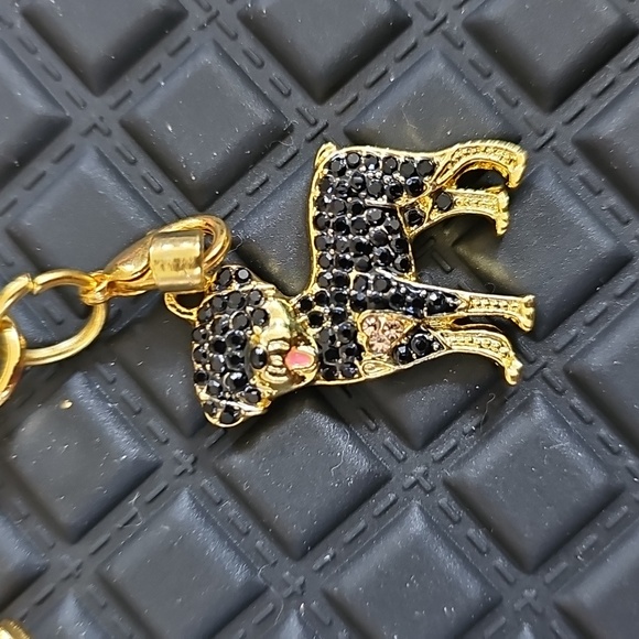 NEW! Cubic Zirconia Rottweiler Keychain/Bag 🎒👜 Charm & Pendant ~ 🎁 🐾 🐕 - Picture 3 of 16